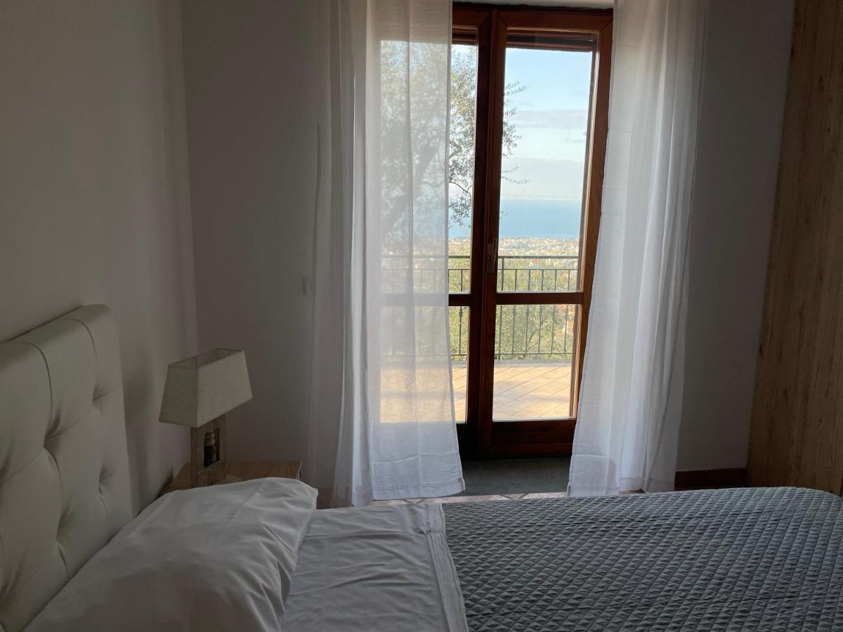 Sky View Villa Piano di Sorrento Bagian luar foto