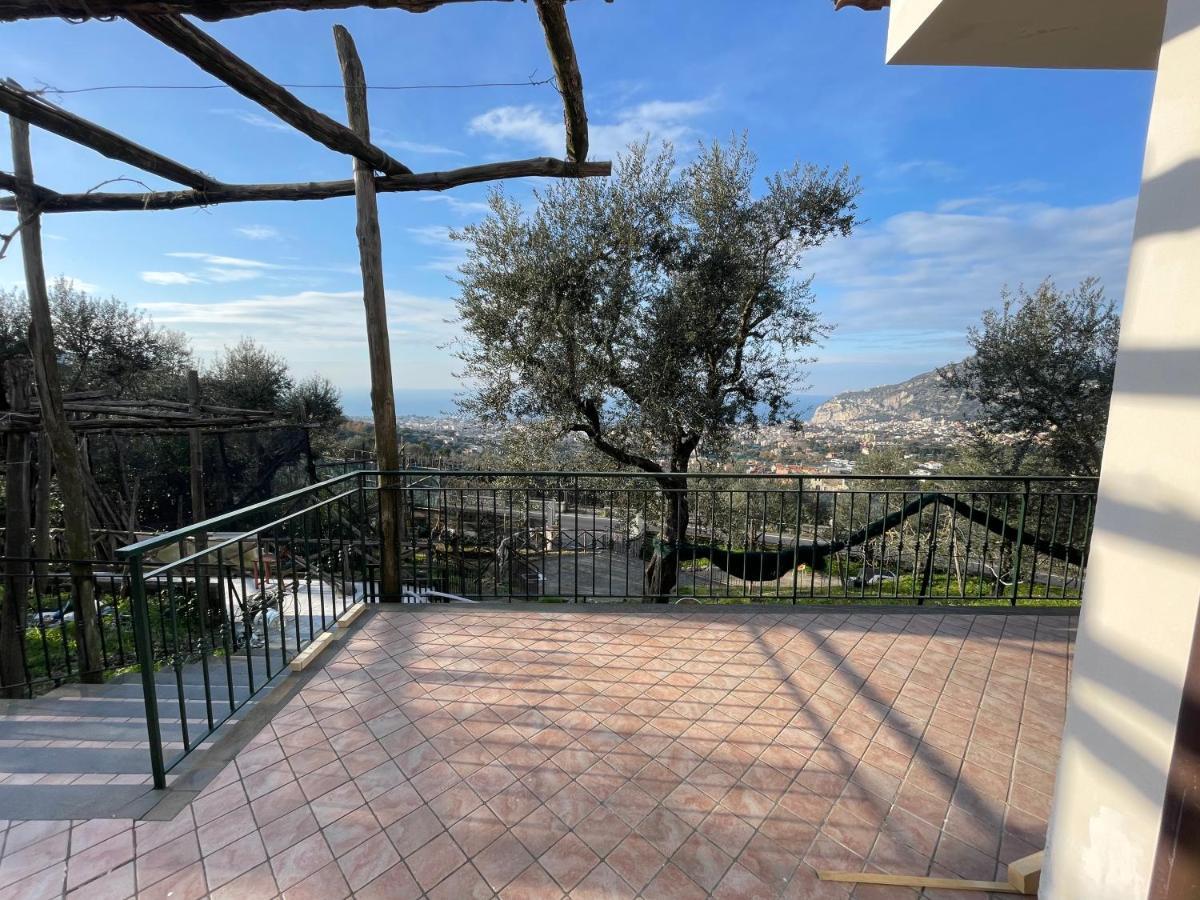 Sky View Villa Piano di Sorrento Bagian luar foto