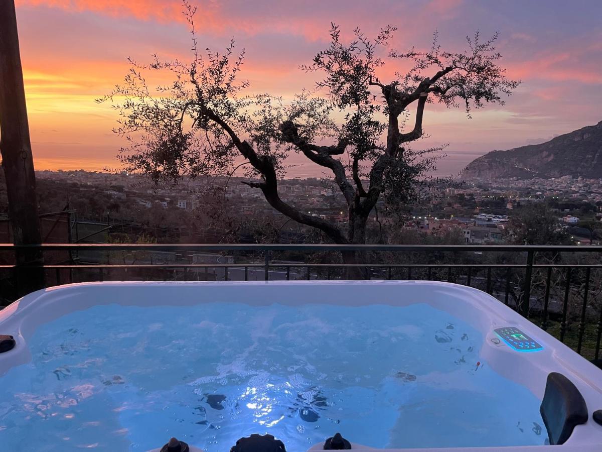 Sky View Villa Piano di Sorrento Bagian luar foto